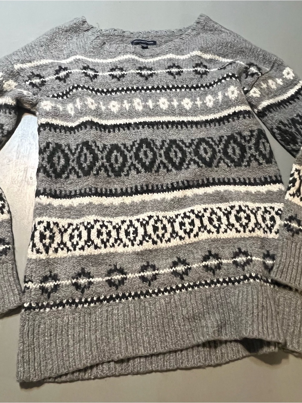 American Eagle Outfitters Fair Isle Knit Crewneck Sweater Gray Medium